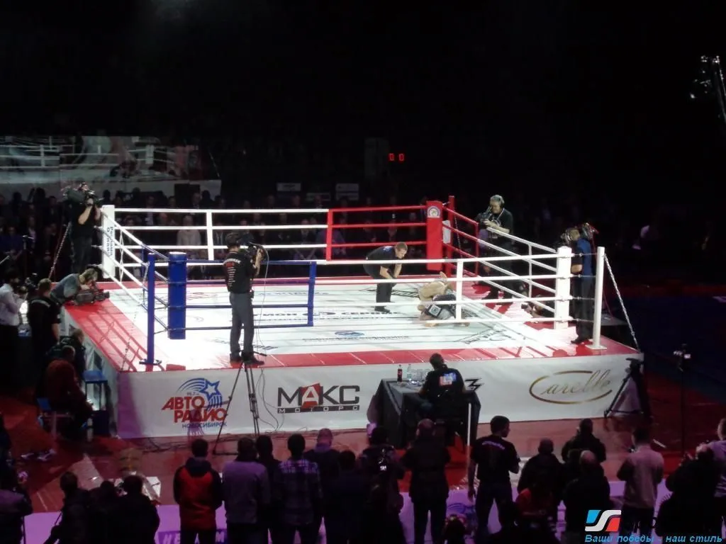 Ринг боксерский 7,62*7,62м олимпийского стандарта olimpic