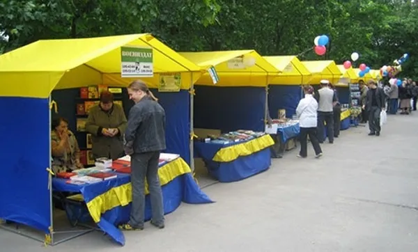 Одинарные выставочные палатки купить в Москве | «PetsCage»